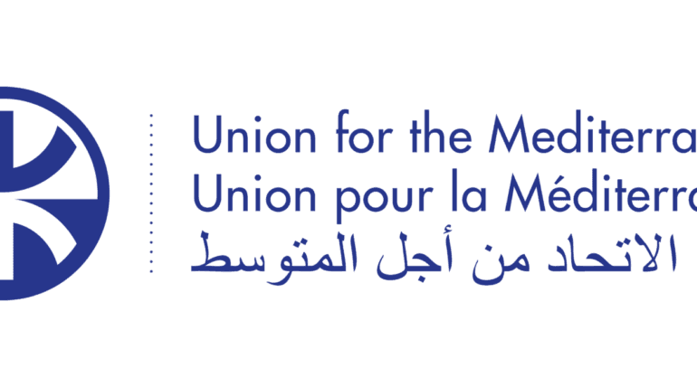 Supporting SMEs, cooperatives, social enterprises, business communities, and entrepreneurs to enable them to export more through e-commerce.