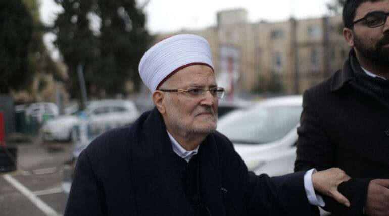 Israel Detains Muslim Spiritual Leader Sheikh Ekrima Sabri and Bans Him from Entering al-Aqsa Mosque for Six Months