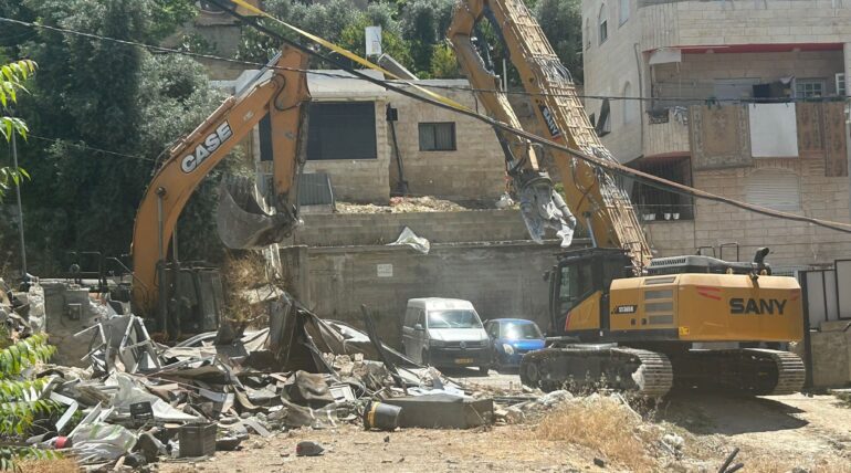 As Jerusalem razes enclave to restore open space, Palestinians see city shutting them out